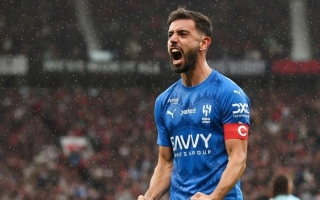 الصورة: عرض فلكي من الهلال السعودي لضم فيرنانديز