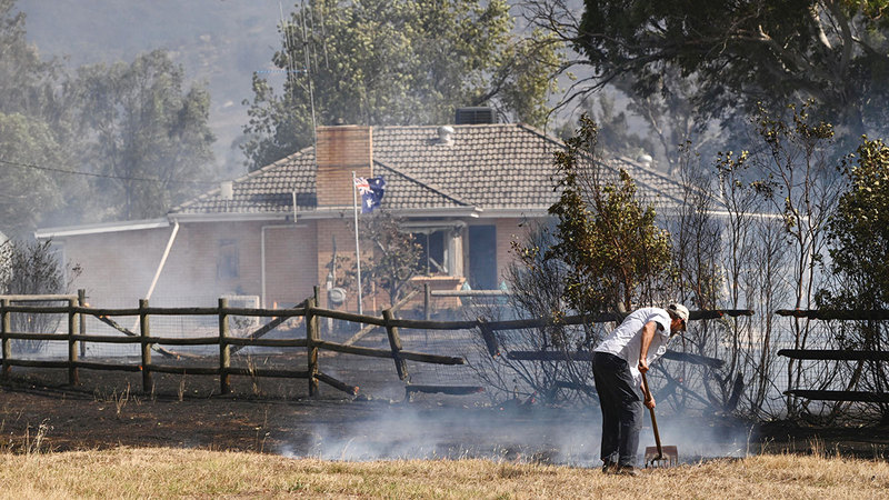 حرائق غابات تجتاح جنوب شرق أستراليا جراء موجة حرّ