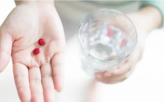 الصورة: هذا ما يحدث لجسمك عند تناول "الحديد" و "فيتامين سي" معاً