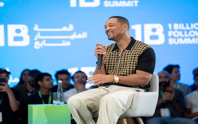 الصورة: ويل سميث يتغنى بدبي في قمة المليار متابع: لها مكانة خاصة بقلبي