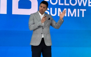 الصورة: صانع محتوى بدرجة طبيب: نقدم المعلومة الموثوقة