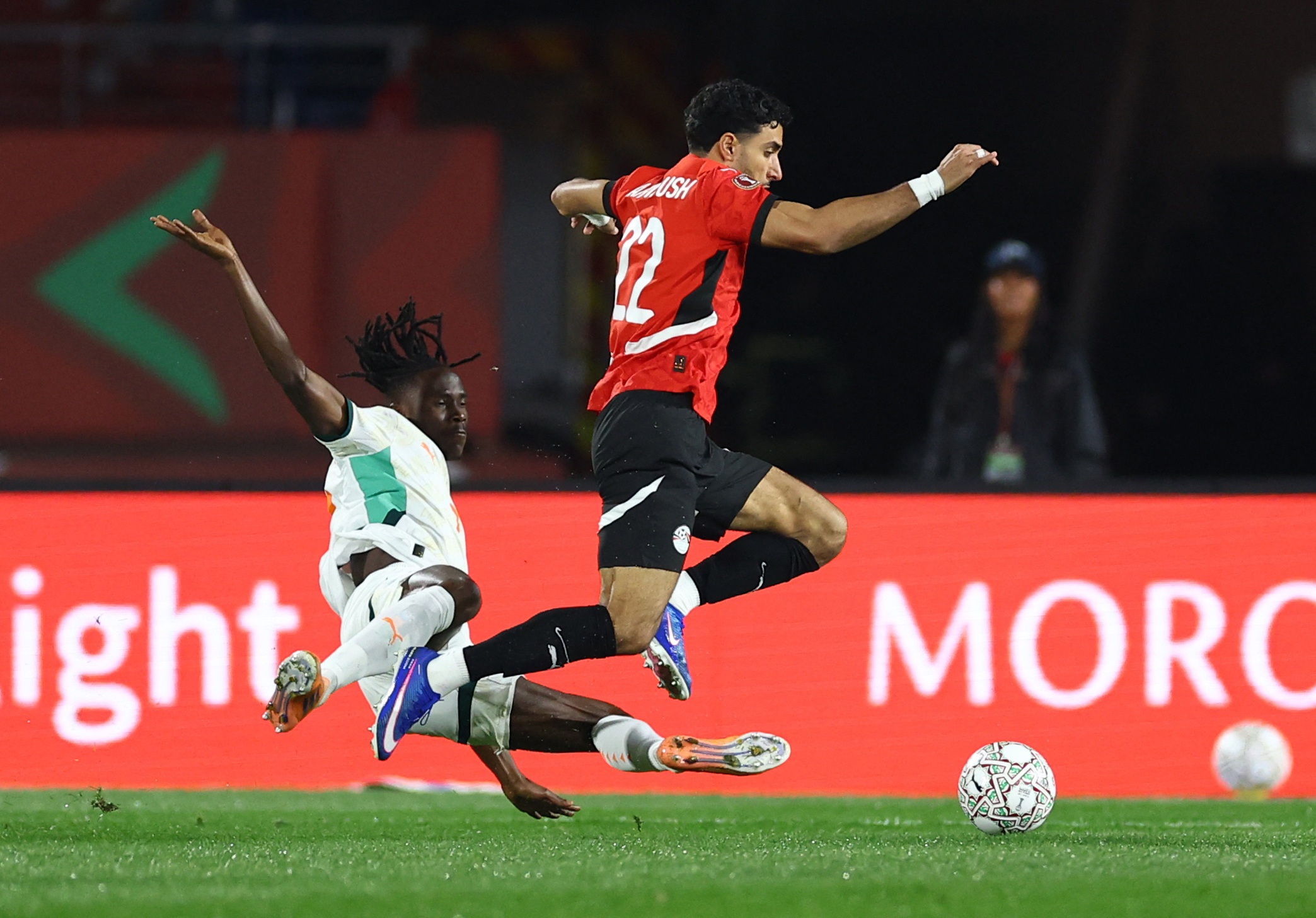 صلاح ومرموش يقودان مصر للإطاحة بساحل العاج من كأس أمم إفريقيا