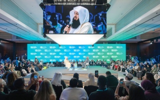 الصورة: &laquo;مفتي منك&raquo; في حوار عن الإيمان والحياة