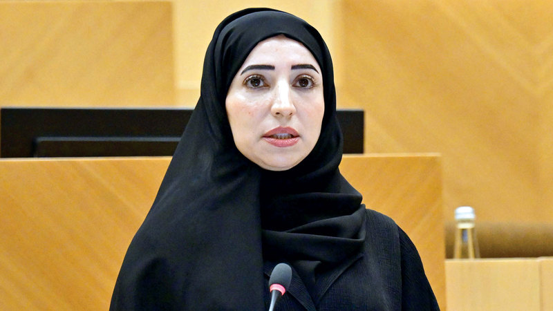 شيخة الكعبي: شركات تستثني من وثائق التأمين الصحي تغطية علاج الأمراض المزمنة والأمراض التي يولد بها الإنسان.