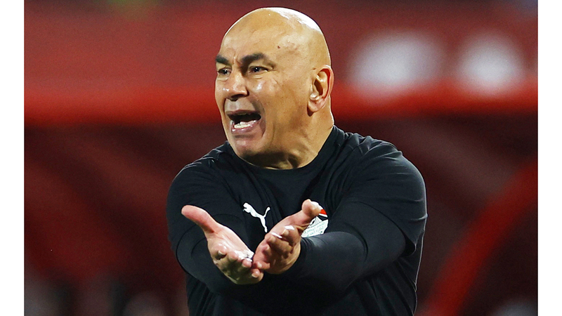 حسام حسن فاز بكأس إفريقيا لاعباً ويأمل التتويج بها مدرباً. رويترز