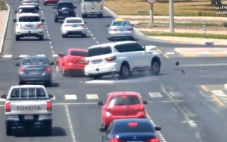 الصورة: استخدام الهاتف أكثر مخالفة مرورية تسبب حوادث في أبوظبي
