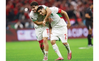 الصورة: نهائي &laquo;أمم إفريقيا&raquo; &laquo;يغمز&raquo; منتخبَي المغرب ومصر
