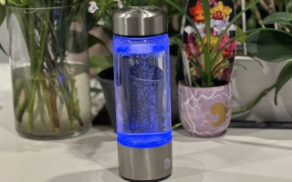 الصورة: الماء الهيدروجيني.. صيحة صحية أم فائدة مثبتة؟