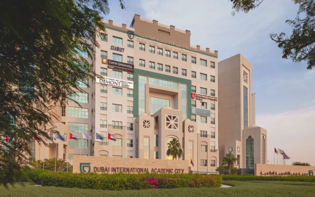 الصورة: 15% نسبة نمو معدل التحاق الطلاب بمؤسسات التعليم العالي في مدينة دبي الأكاديمية العالمية ومجمّع دبي للمعرفة