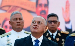 الصورة: رصدت مكافأة 25 مليون دولار للقبض عليه.. أميركا تواصلت سراً مع ثاني أقوى رجل في فنزويلا قبل اعتقال مادورو