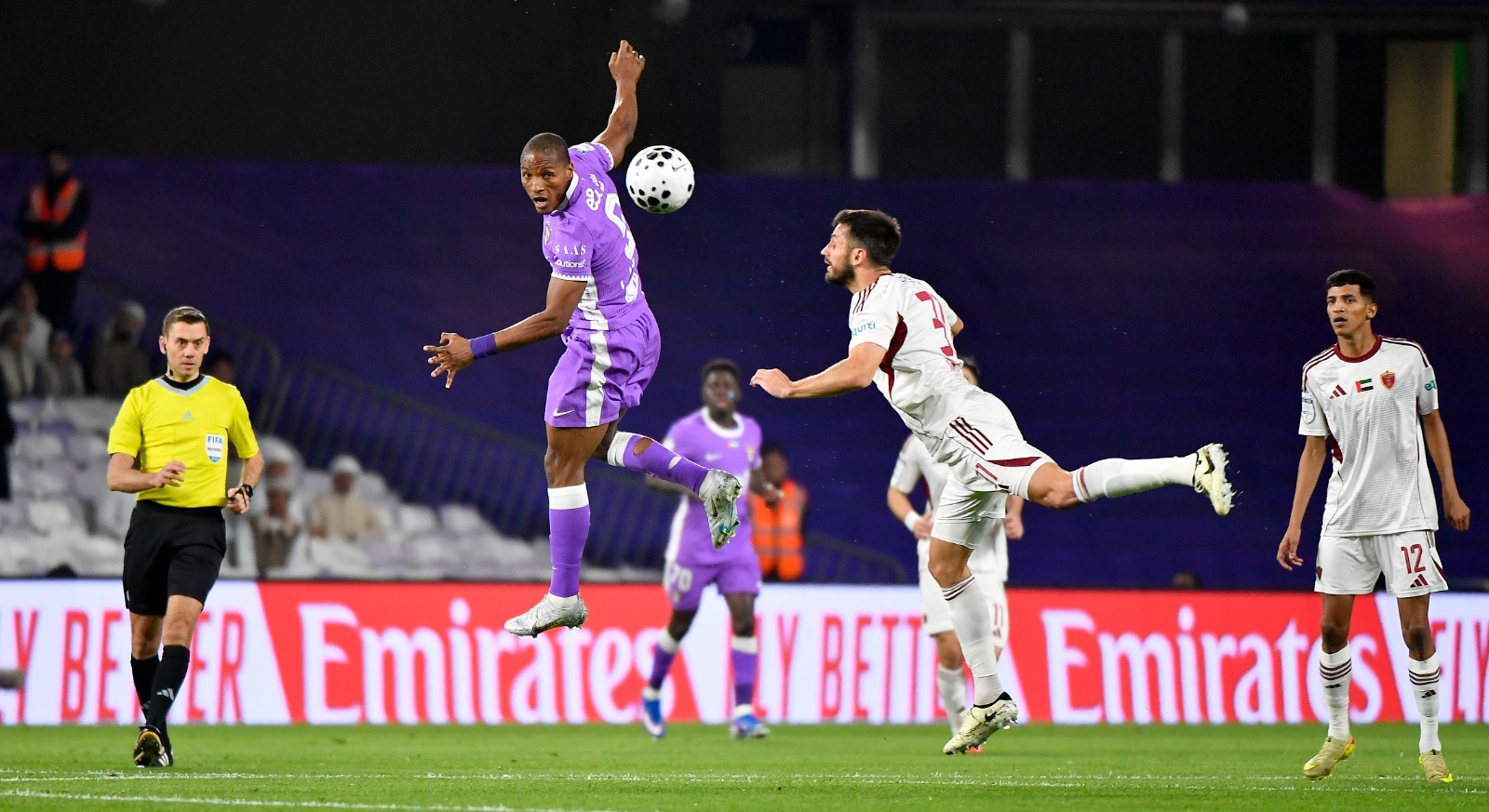 بـ 9 لاعبين.. الوحدة يتعادل مع العين ويؤجل تتويجه بلقب بطل الشتاء