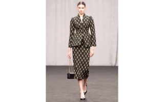 الصورة: &laquo;دبي للموضة&raquo; يستهل موسمه الجديد بأناقة إيطالية فاخرة