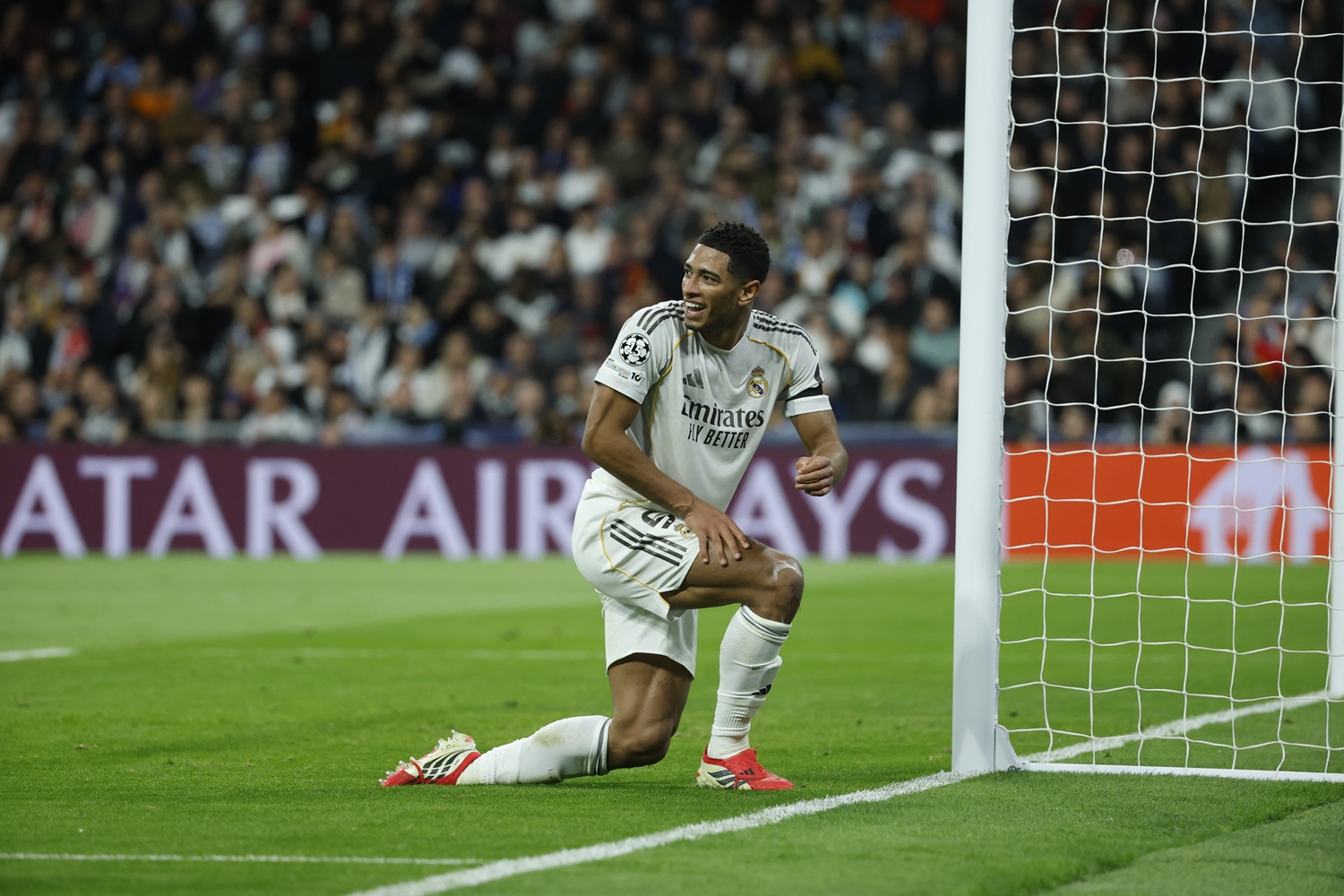 بيلينغهام يرد على صافرات الاستهجان: ريال مدريد وفينيسيوس بحاجة إلى "الحب"