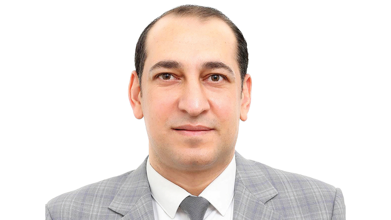 عمرو عبدالحميد: النموذج الهجين الأمثل يجمع بين الذكاء الاصطناعي والتفاعل الإنساني للطلاب