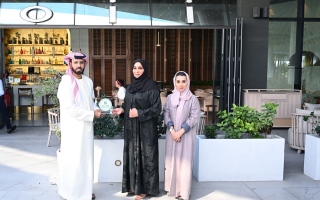 الصورة: منح مطعم أووي &laquo;علامة دبي للوقف&raquo;