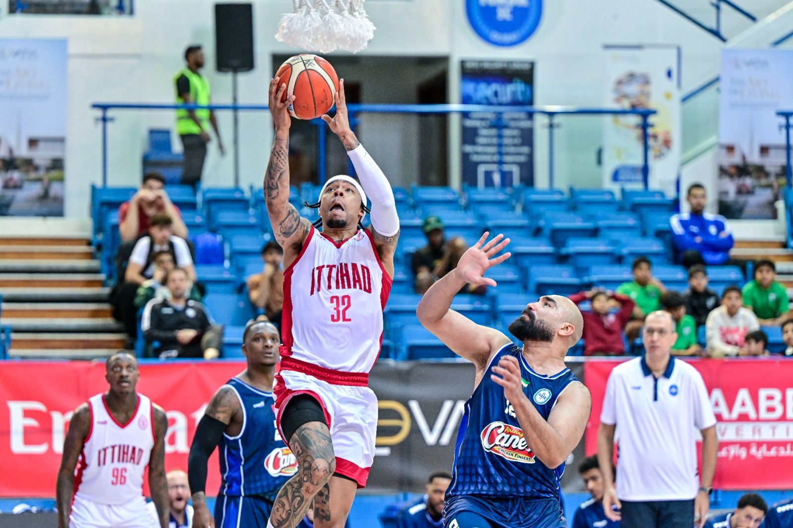 النصر يخسر من الاتحاد الليبي بفارق 36 نقطة في افتتاح "سلة دبي"