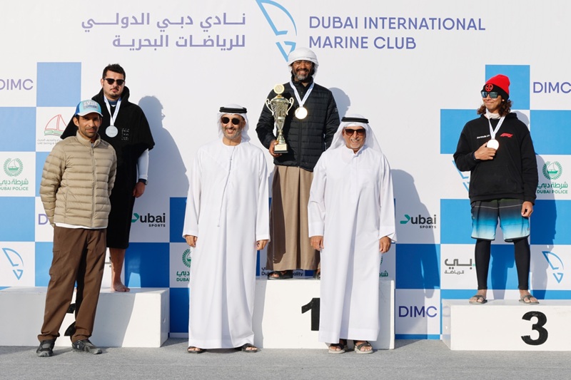 "مهرجان دبي للرياضات المائية" يتوّج أبطال "الكايت سيرف"