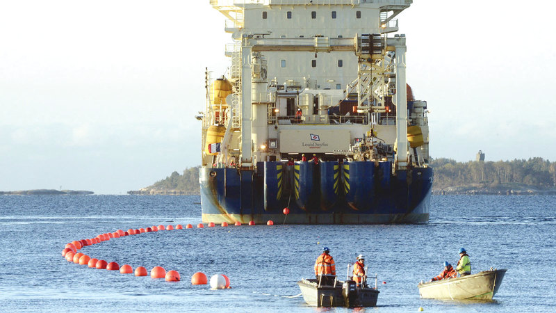 عمليات التخريب للكبلات توقفت عاماً كاملاً. رويترز