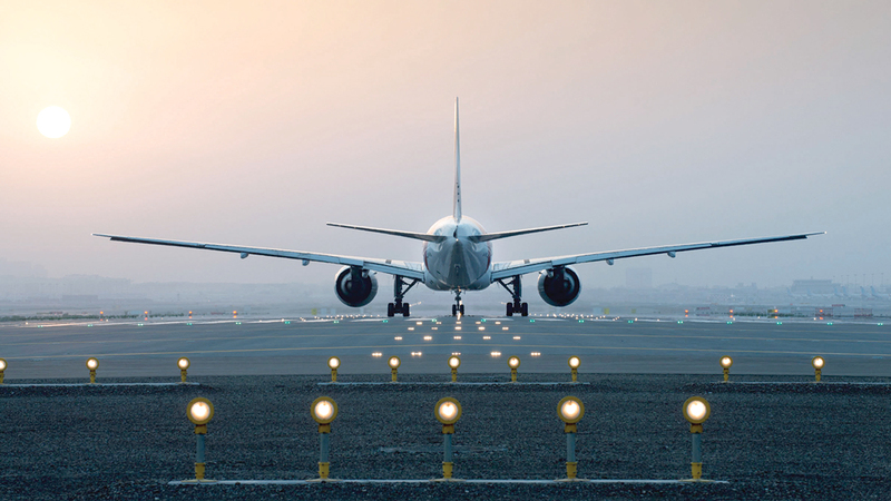 المنتجات المالية المعروضة تتيح تقسيط تذاكر الطيران والإقامات الفندقية. أرشيفية