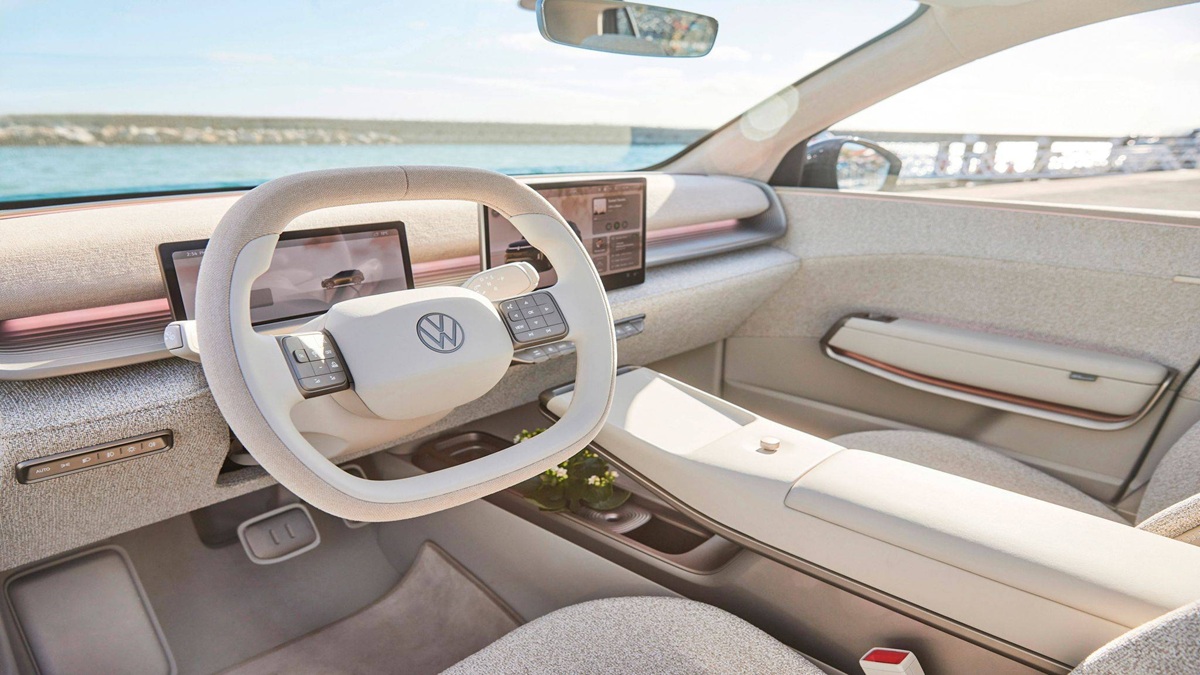 الشركات تراجعت في مجال واجهة الاستعمال وعادت إلى الأزرار بدلاً من الشاشات اللمسية.
د.ب.أ