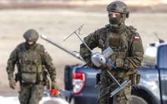 الصورة: بولندا تستعد لحرب محتملة بالطائرات بدون طيار مع روسيا