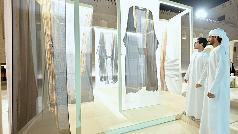 مهرجان الحصن يفتح أمام زواره أبواب الماضي في رحلة نابضة بالهوية. تصوير: إريك أرازاس