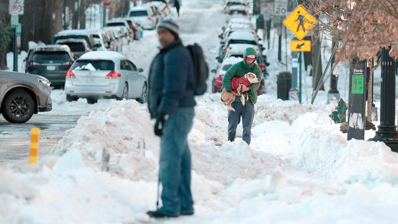 درجات الحرارة انخفضت إلى أدنى مستوى منذ
8 سنوات. رويترز