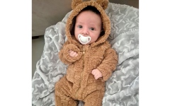 الصورة: متبرعان يسددان 60 ألف درهم لعلاج الطفل &laquo;غيث&raquo; من انسداد الحالب