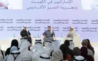 الصورة: حبيب العطار وجمال مطر يستعيدان ذكريات الدراسة في الكويت