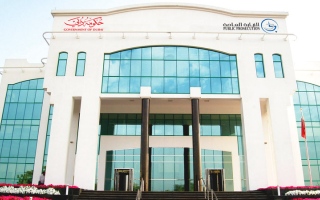 الصورة: غرامة ووقف رخصة القيادة 3 أشهر