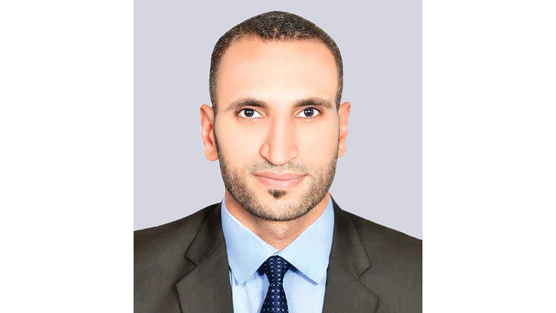 الاستشاري محمد نصار: الخوارزميات تميل إلى إبراز المحتوى السلبي.. ما يوجه الانتباه إلى مراقبة المشكلات بدلاً من العمل على حلها.