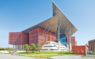 الصورة: مدرسة خاصة تطالب ولي أمر بـ 153.3 ألف درهم بقية رسوم دراسية