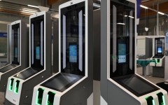 الصورة: تأجيل تطبيق نظام الدخول والخروج البيومتري بمطارات وموانىء أوروبا بسبب الفوضى