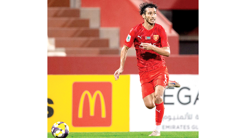 بن بشير: أحتفل بتسجيل الأهداف بالتنزه على شاطئ الفجيرة