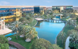 الصورة: &laquo;مجموعة تيكوم&raquo; تحقّق 2.9 مليار درهم إيرادات في 2025