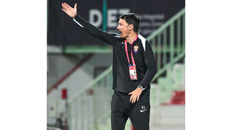 مدرب العين فلاديمير إيفيتش تصوير: باتريك كاستيلو