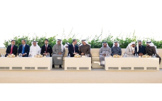 الصورة: رئيس الدولة ورئيس حكومة كردستان العراق يبحثان تنمية التعاون المشترك