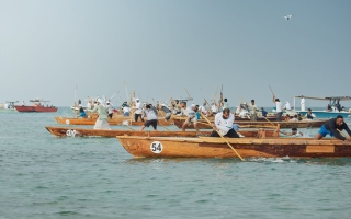 الصورة: فتح باب التسجيل لسباقات المحامل والبوانيش بالظفرة والمرفأ