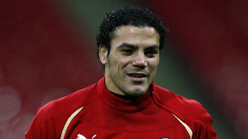 القبض على نجم منتخب مصر والزمالك السابق عمرو زكي في مطار القاهرة