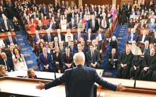 الصورة: الجمهوريون يخشون خسارة مجلس الشيوخ في انتخابات نوفمبر