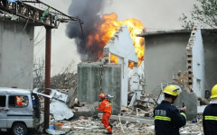 الصورة: مصرع 8 أشخاص في انفجار مصنع بالصين