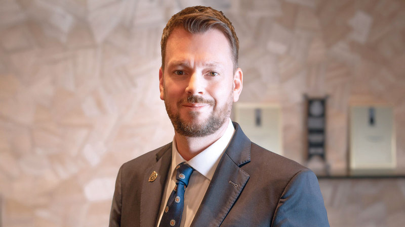 ماركوس أندرسون: النمو في سوق العقارات فائقة الفخامة بدبي لم يعد محصوراً في حجم الصفقات، بل بات يعكس تحوّلاً واضحاً في تفضيلات المشترين.