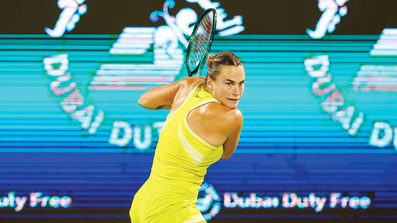المصنفة الأولى عالمياً البيلاروسية أرينا سابالينكا تتقدم المُشارِكات في &laquo;تنس دبي 2026&raquo;. من المصدر