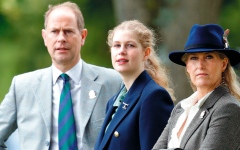 الصورة: الأميرة لويز يمكنها إنقاذ سمعة العائلة المالكة البريطانية