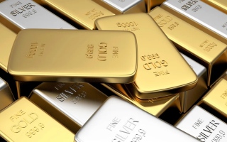 الصورة: المعادن النفيسة تتعافى.. الذهب والفضة ينتعشان بدعم الشراء