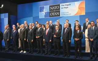 الصورة: سفراء وجنرالات أميركيون سابقون: &laquo;الناتو&raquo; حجر الزاوية للأمن القومي للولايات المتحدة