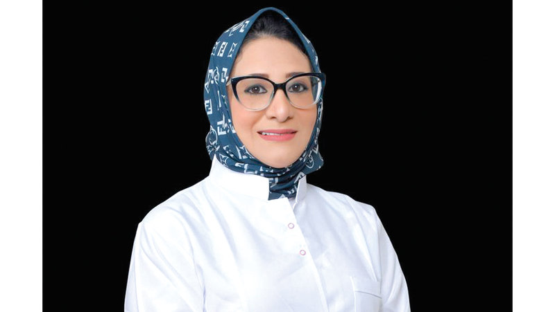 الدكتورة آيات صابر: عدم التقليل التدريجي من التدخين والكافيين، يؤدي إلى تأثيرات نفسية وتقلبات مزاجية، بسبب التغير المفاجئ في العادات الغذائية.