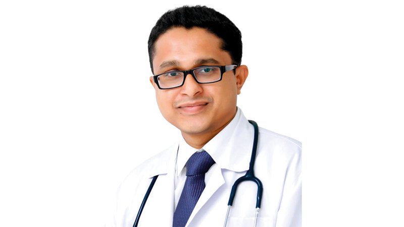 الدكتور محمد أسلم: التقليل الجزئي من التدخين قبل رمضان يساعد على خفض التهاب الشُّعب الهوائية، وتحسين تبادل الأكسجين.