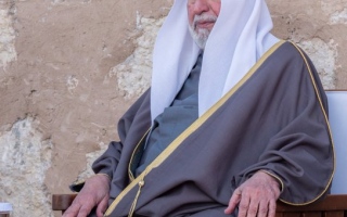 الصورة: لجنة معالجة ديون مواطني إمارة الشارقة تعتمد 76 مليون و974 ألف درهم لسداد مديونية 141 حالة من الحالات المعروضة عليها