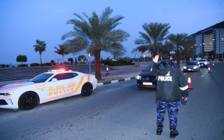 الصورة: شرطة رأس الخيمة: ضبط كل من يحاول التسول أو الكسب غير المشروع